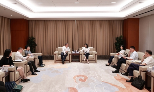 中国银行江苏省分行副行长吴骏莅临3377体育全网调研