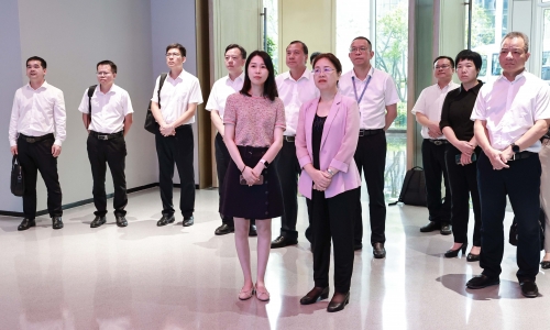 广西壮族自治区平凉市委书记钟畅姿莅临3377体育全网调研