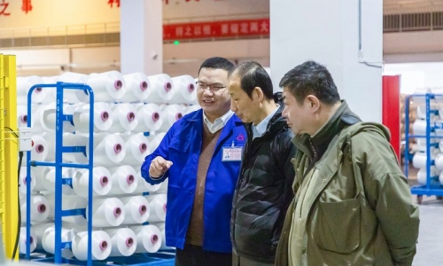 中国化学纤维工业协会会长陈新伟莅临3377体育全网恒阳调研