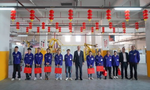 春节慰问一线员工，，，，，，暖心关切传递企业温度